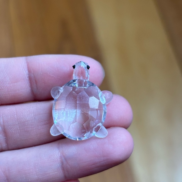 Swarovski Crystal Baby Turtles - set of 2 - Picture 2 of 3